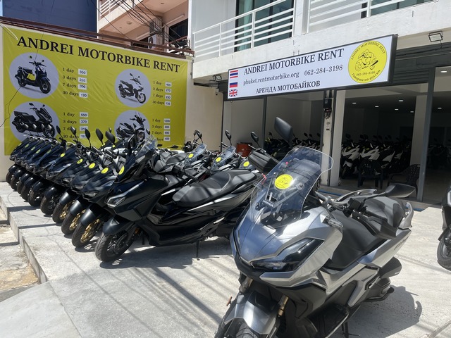 Renting a scooter in Phuket: details about the pros and cons, driving features, choosing a rental company