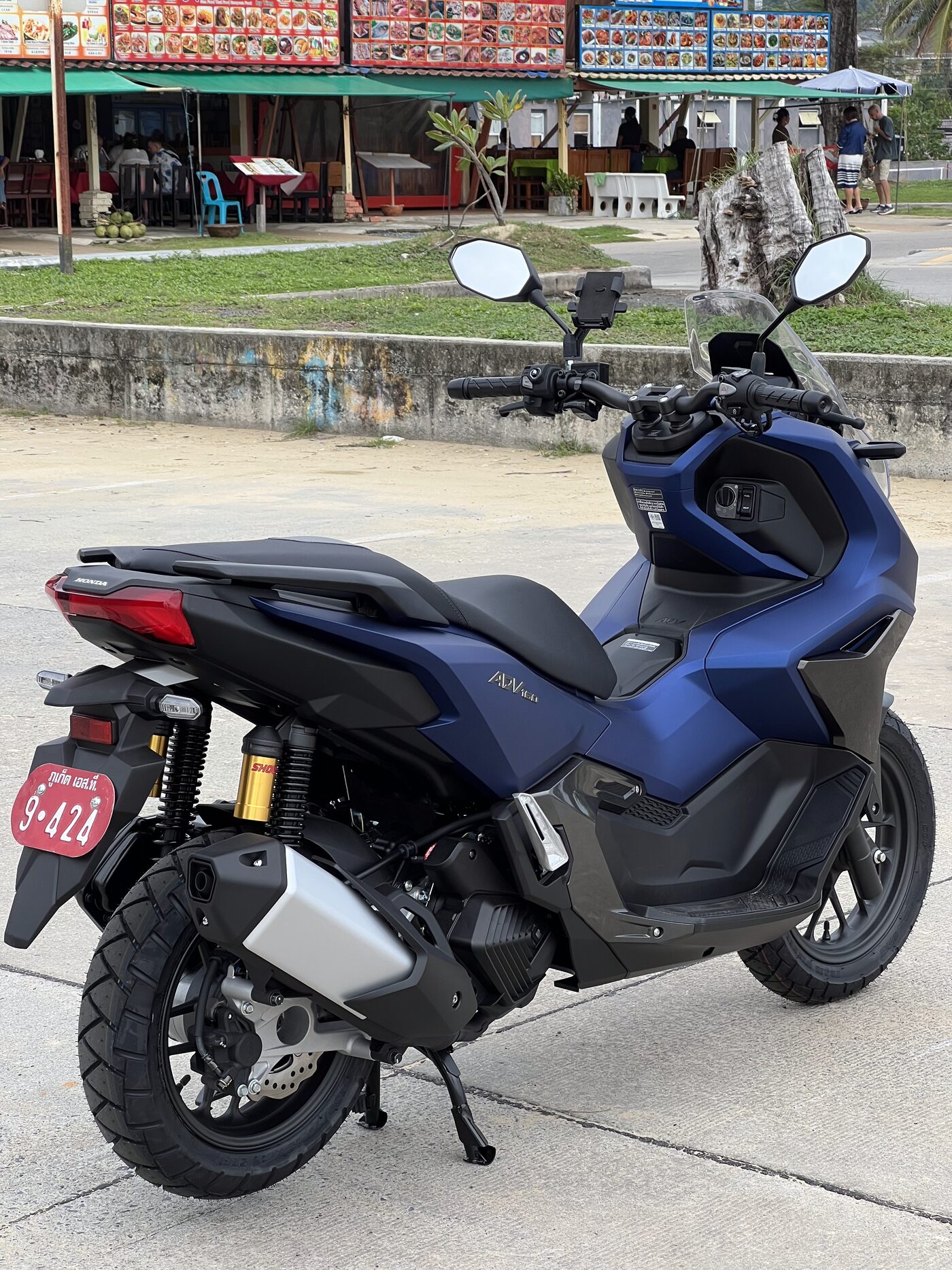 Honda ADV 160cc RoadSync — 4