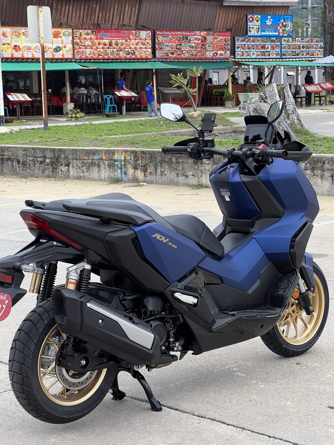 Honda ADV 350cc RoadSync — 8