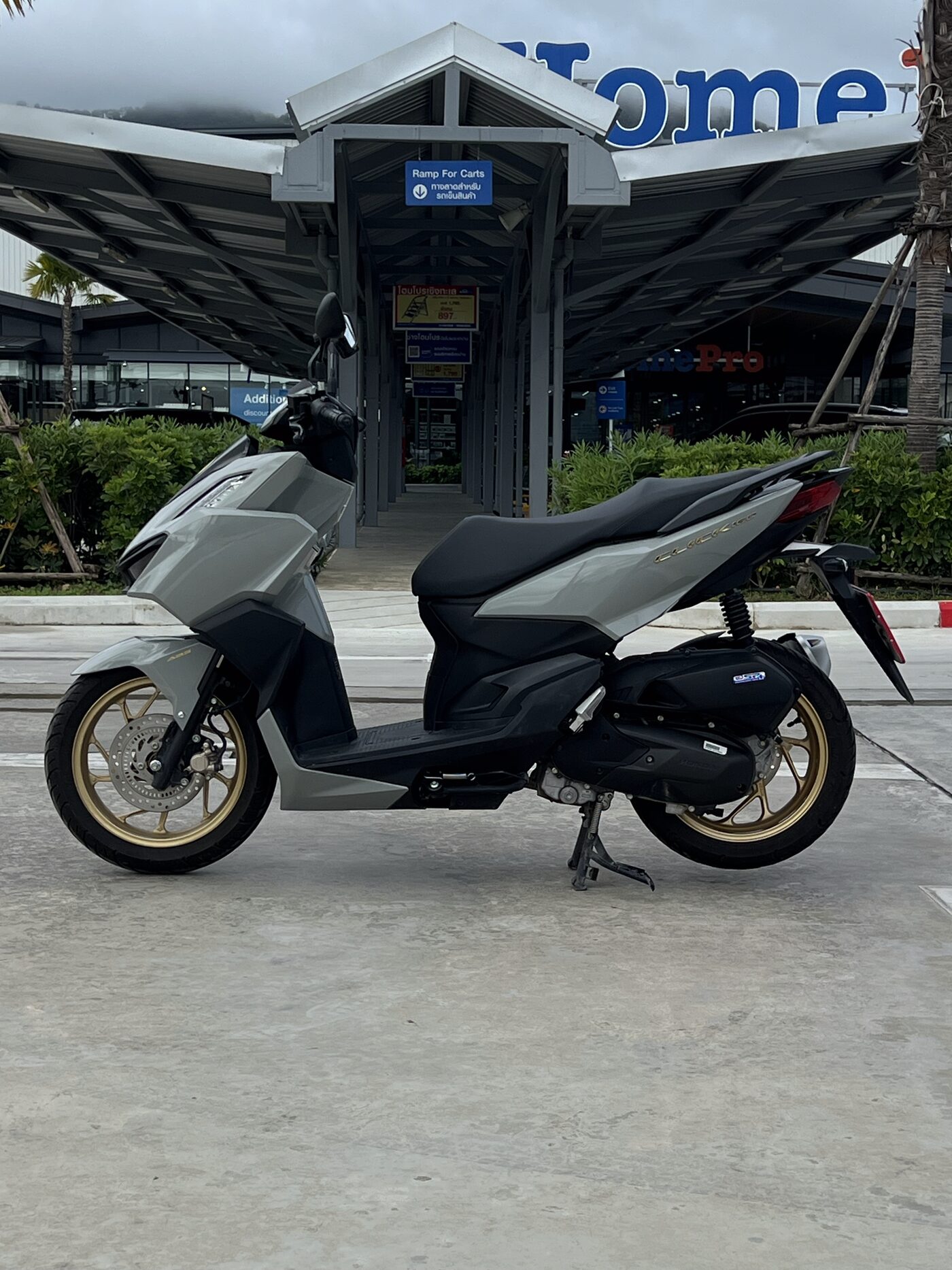 Honda Click 160cc ABS — 2