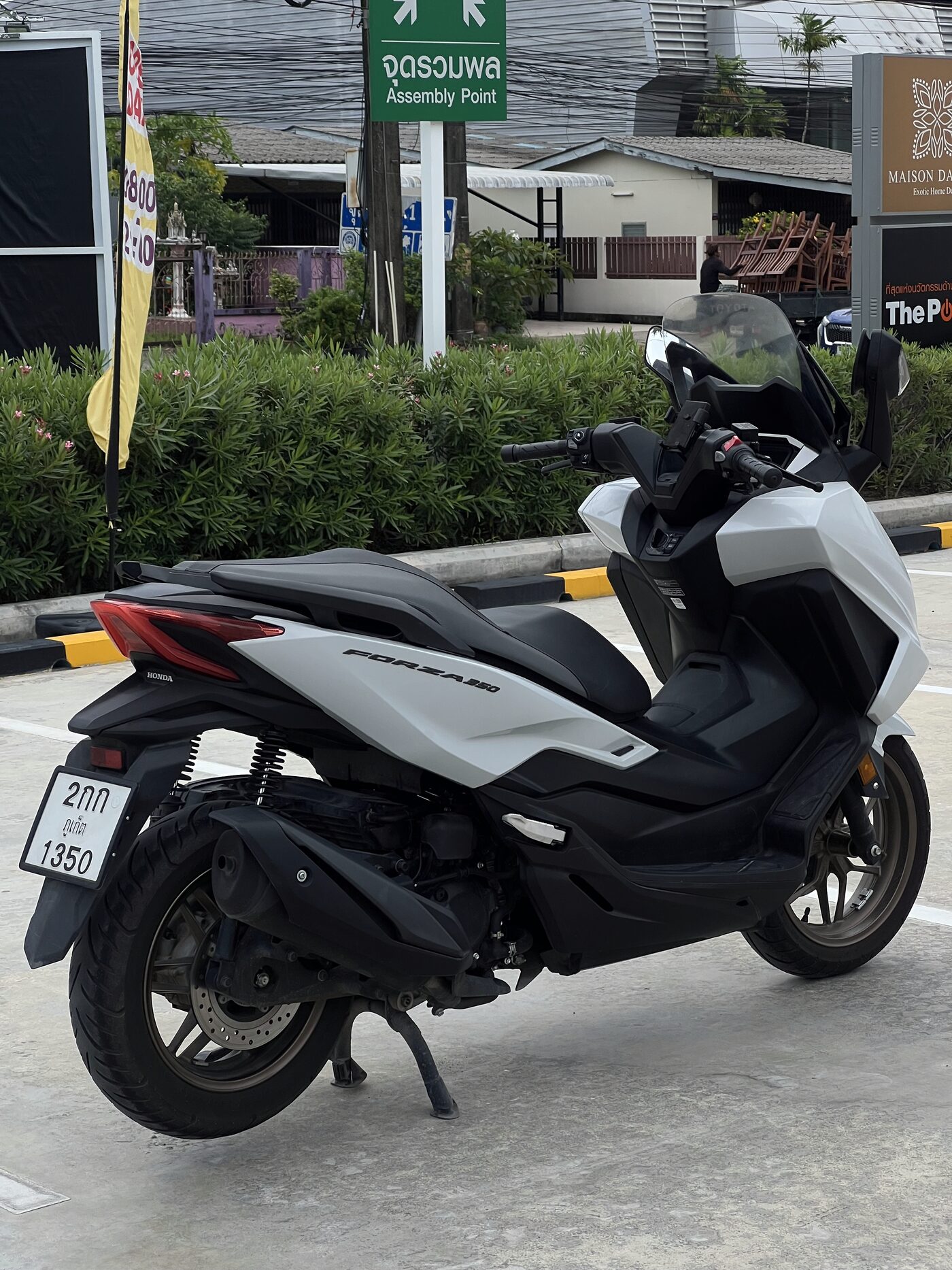 Honda FORZA 350cc RoadSync — 5