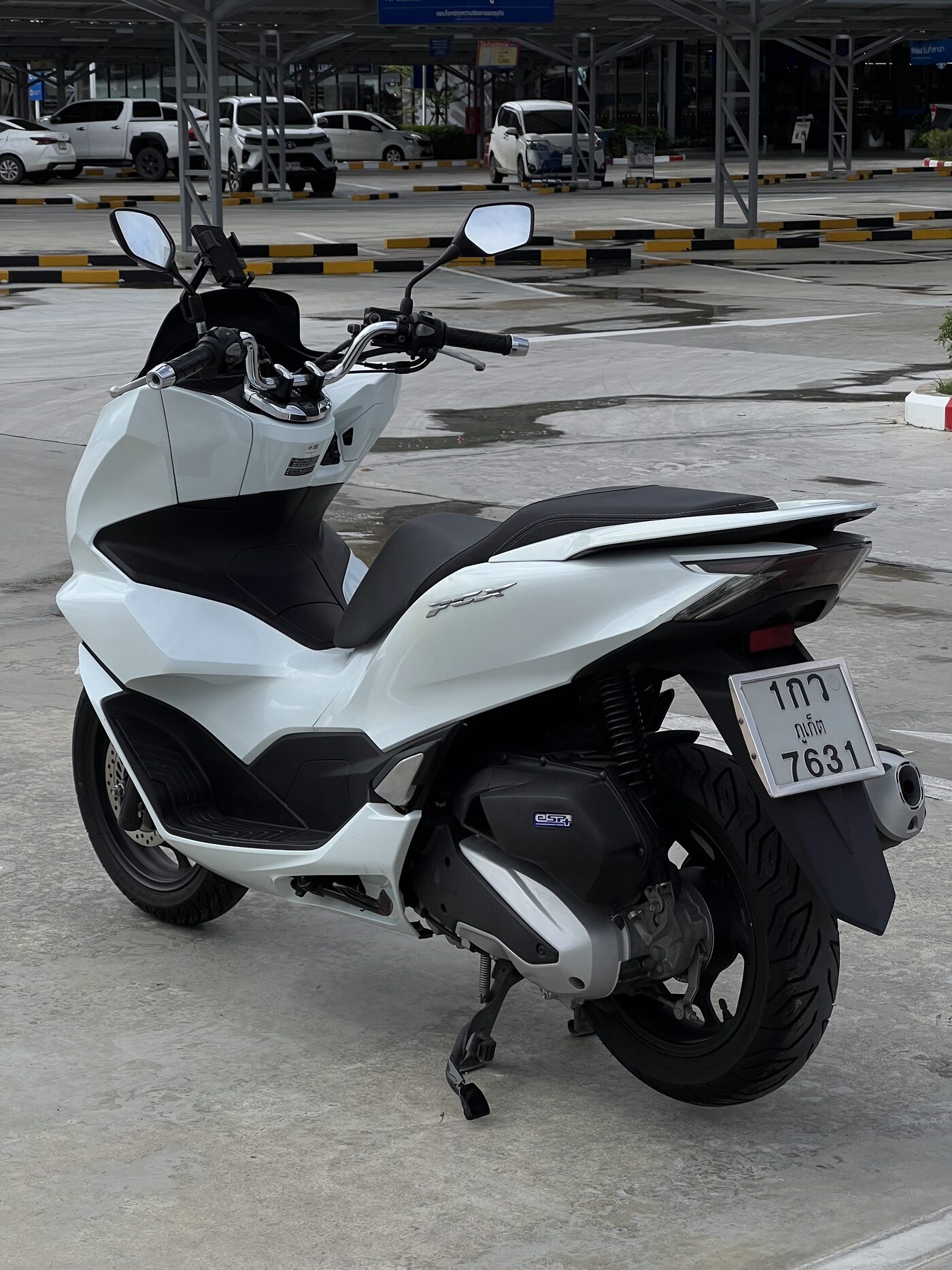 Honda PCX 160cc Standard — 3