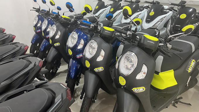 摩托车还是汽车:为什么在普吉岛租摩托车是最佳选择? 摩托车还是汽车:为什么在普吉岛租摩托车是最佳选择?