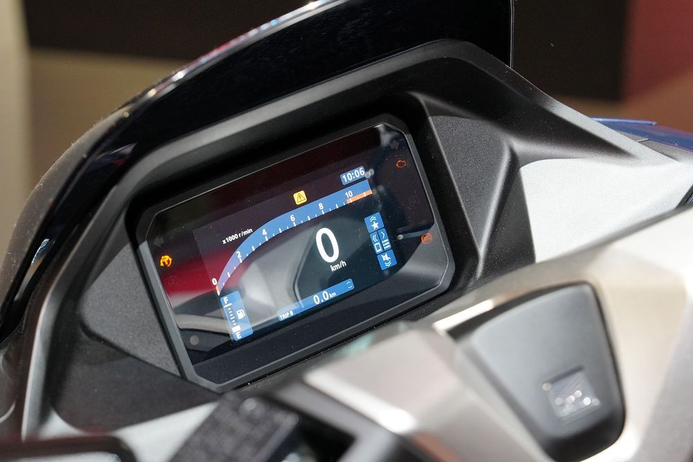 Honda PCX 160cc 2025 RoadSync